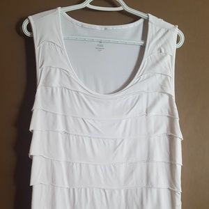 💸❌White ruffle blouse